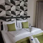 Lumen Gasztropanzió Bed & Breakfast Eger
