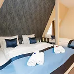 Bed & Breakfast Lumen Gasztropanzió