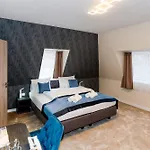 Bed & Breakfast Lumen Gasztropanzió