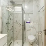 Bed & Breakfast Lumen Gasztropanzió Eger