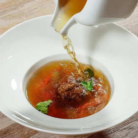 Lumen Gasztropanzio 4* Eger