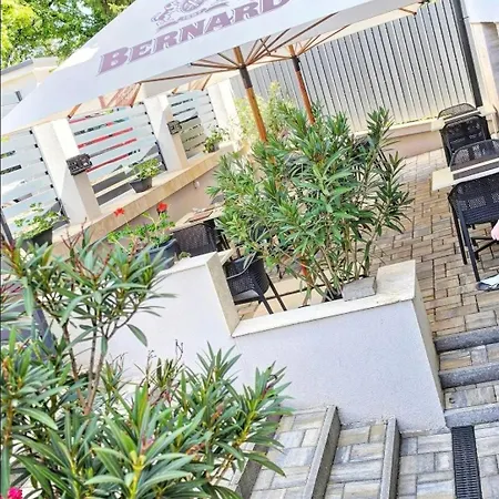 Bed & Breakfast Lumen Gasztropanzio