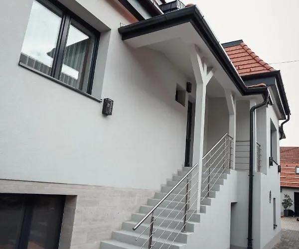 住宿加早餐酒店 Lumen Gasztropanzio 4*