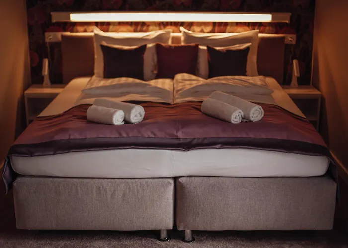 Lumen Gasztropanzio 4* 埃格尔