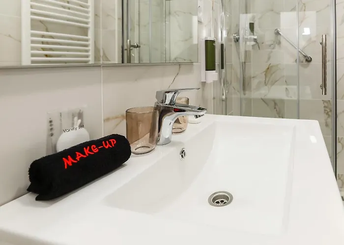 Lumen Gasztropanzio 住宿加早餐酒店 埃格尔